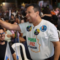 F&aacute;bio Vaz re&uacute;ne multid&atilde;o ao lado de Dorinha, Wanderlei e Gomes e mostra for&ccedil;a da pr&eacute;-candidatura a federal: &ldquo;Posso dizer que conhe&ccedil;o a alma do tocantinense&rdquo;
