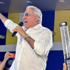 Laurez abre conven&ccedil;&atilde;o com tom pol&iacute;tico e resgata origem humilde: &ldquo;Eu venho do sofrimento&rdquo;