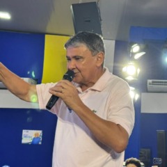 Ministro Wellington Dias compara elei&ccedil;&atilde;o no Piau&iacute; &agrave; disputa no Tocantins e pede &ldquo;coragem&rdquo; para eleger Laurez