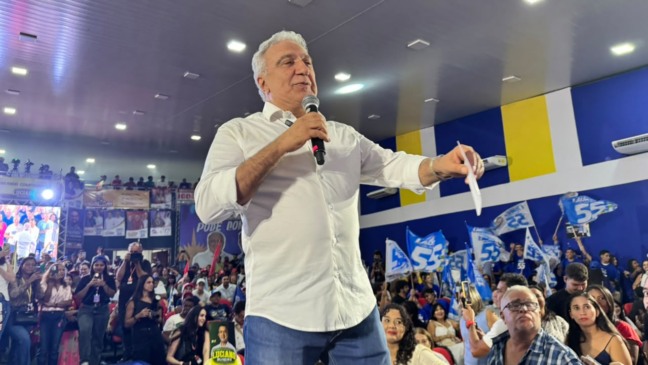Laurez diz que é o palanque da “estabilidade” e dispara contra classe política do TO: “vou governar servindo”