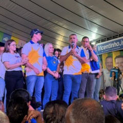 Aplaudido na conven&ccedil;&atilde;o, Am&eacute;lio diz que ser&aacute; o &ldquo;vice do povo&rdquo; e defende governo de portas abertas