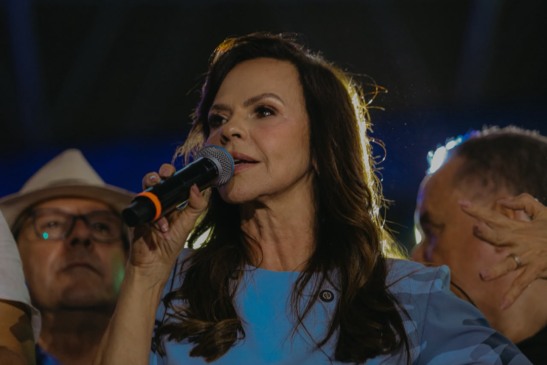 Ovacionada em convenção lotada, Dorinha é oficializada única mulher candidata ao governo: “O Tocantins não tem desejo de mudança, tem desejo de crescimento”