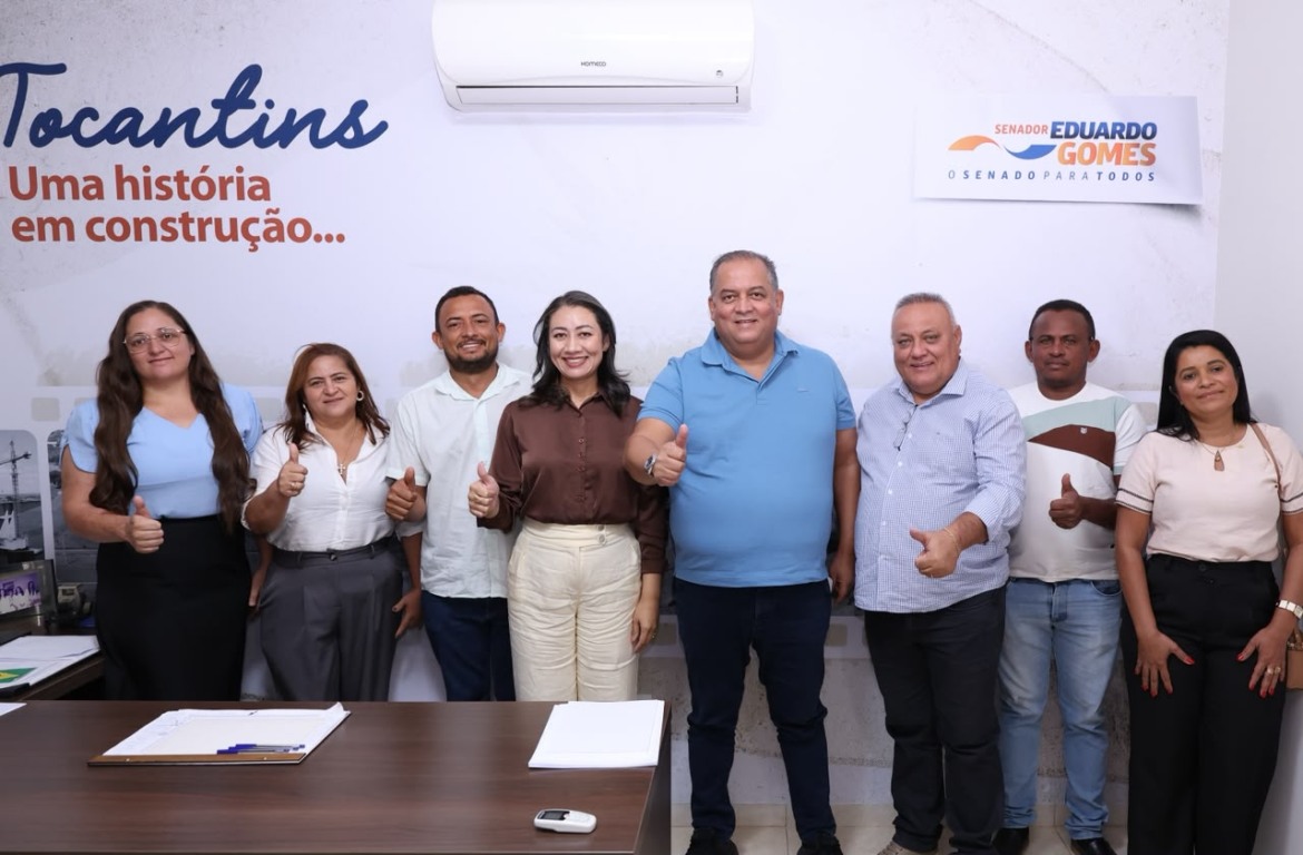 Campanha de Eduardo Gomes se fortalece com nova adesão de prefeita, ex e mais seis vereadores de Rio Sono Campanha de Eduardo Gomes se fortalece com nova adesão de prefeita, ex e mais seis vereadores de Rio Sono