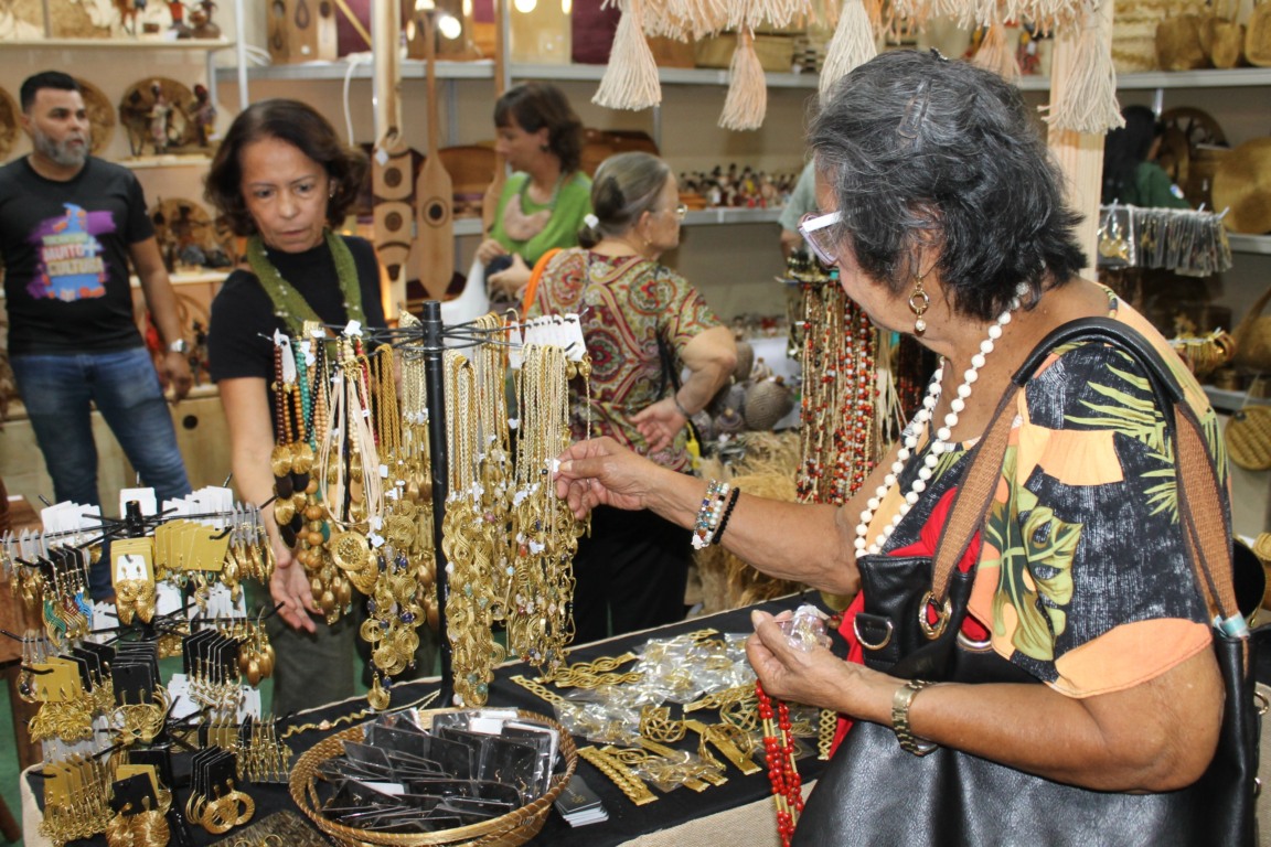 Edital selecionará artesãos para representar o Tocantins no 1º Festival de Arte Popular e Artesanato Brasileiro (Arpoarte), no Rio de Janeiro - Paulo Gualberto/Governo do Tocantins Edital selecionará artesãos para representar o Tocantins no 1º Festival de Arte Popular e Artesanato Brasileiro (Arpoarte), no Rio de Janeiro - Paulo Gualberto/Governo do Tocantins