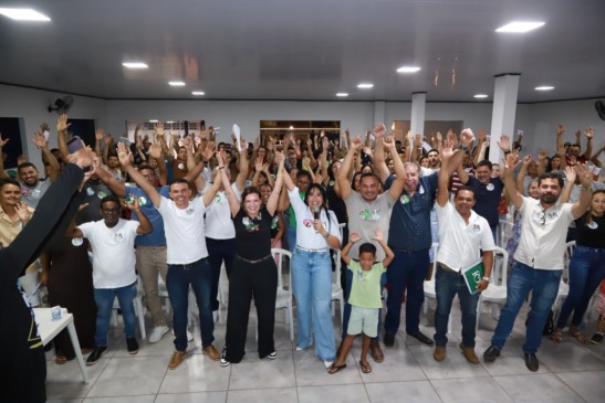 Claudia Lelis reúne lideranças e amplia mobilização para a campanha em Palmas