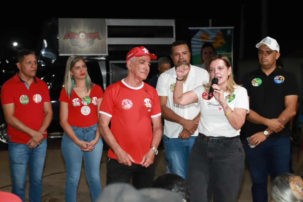 Claudia Lelis defende unidade de hemodiálise em Dianópolis e reforça compromissos com o desenvolvimento do Sudeste Claudia Lelis defende unidade de hemodiálise em Dianópolis e reforça compromissos com o desenvolvimento do Sudeste