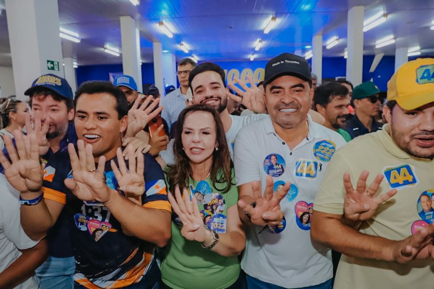 Dorinha em Araguaína e Darcinópolis: “Não peço voto por ser mulher, peço porque estou preparada” Dorinha em Araguaína e Darcinópolis: “Não peço voto por ser mulher, peço porque estou preparada”