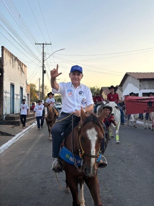 Na disputa por vaga no Senado, Paulo Mourão realiza agenda cultural por Dueré e Peixe