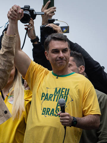 Lideranças do agro organizam carreata em Palmas para declarar apoio a Flávio Bolsonaro Lideranças do agro organizam carreata em Palmas para declarar apoio a Flávio Bolsonaro