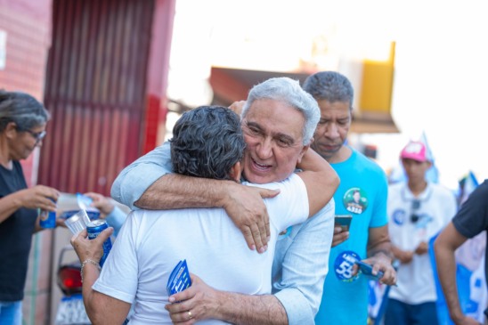 Laurez percorre cidades do Sul do TO em caravana e ouve demandas da população