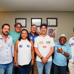 Dois candidatos a federal do PDT da base de Laurez aderem a Vicentinho