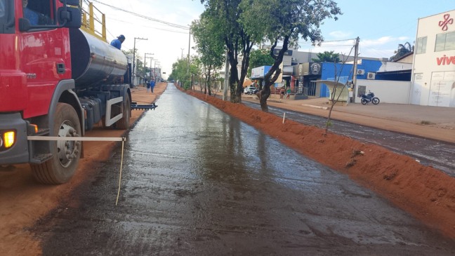 Primeiro trecho da Avenida Tocantins fica pronto para receber asfalto em Taquaralto