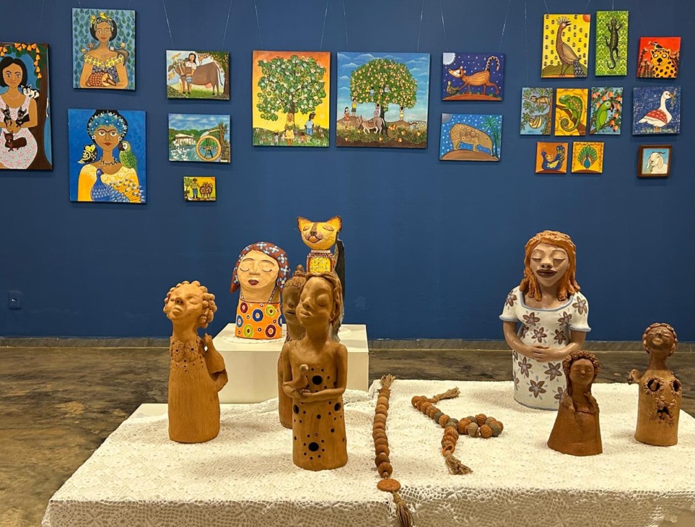 Exposição ‘Casa Azul’ reúne pinturas, esculturas e cultura tocantinense em Taquaruçu Exposição ‘Casa Azul’ reúne pinturas, esculturas e cultura tocantinense em Taquaruçu