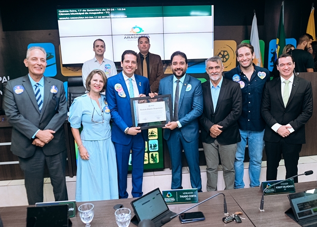 Deputado estadual Olyntho Neto (MDB) foi homenageado com o Título de Cidadão Araguainense proposto pelo vereador Thiago Costa (MDB) - Foto: Ascom/Olyntho Deputado estadual Olyntho Neto (MDB) foi homenageado com o Título de Cidadão Araguainense proposto pelo vereador Thiago Costa (MDB) - Foto: Ascom/Olyntho