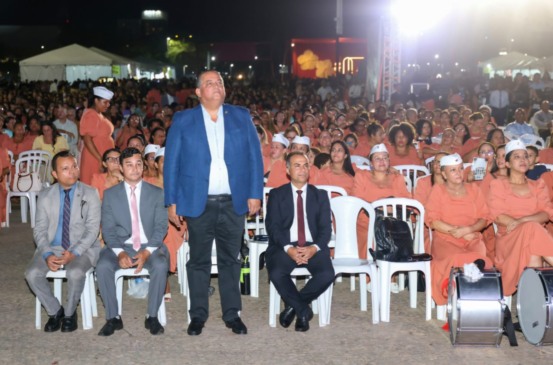 Eduardo Gomes destaca papel social das mulheres evangélicas durante congresso que reúne mais de 10 mil participantes em Palmas