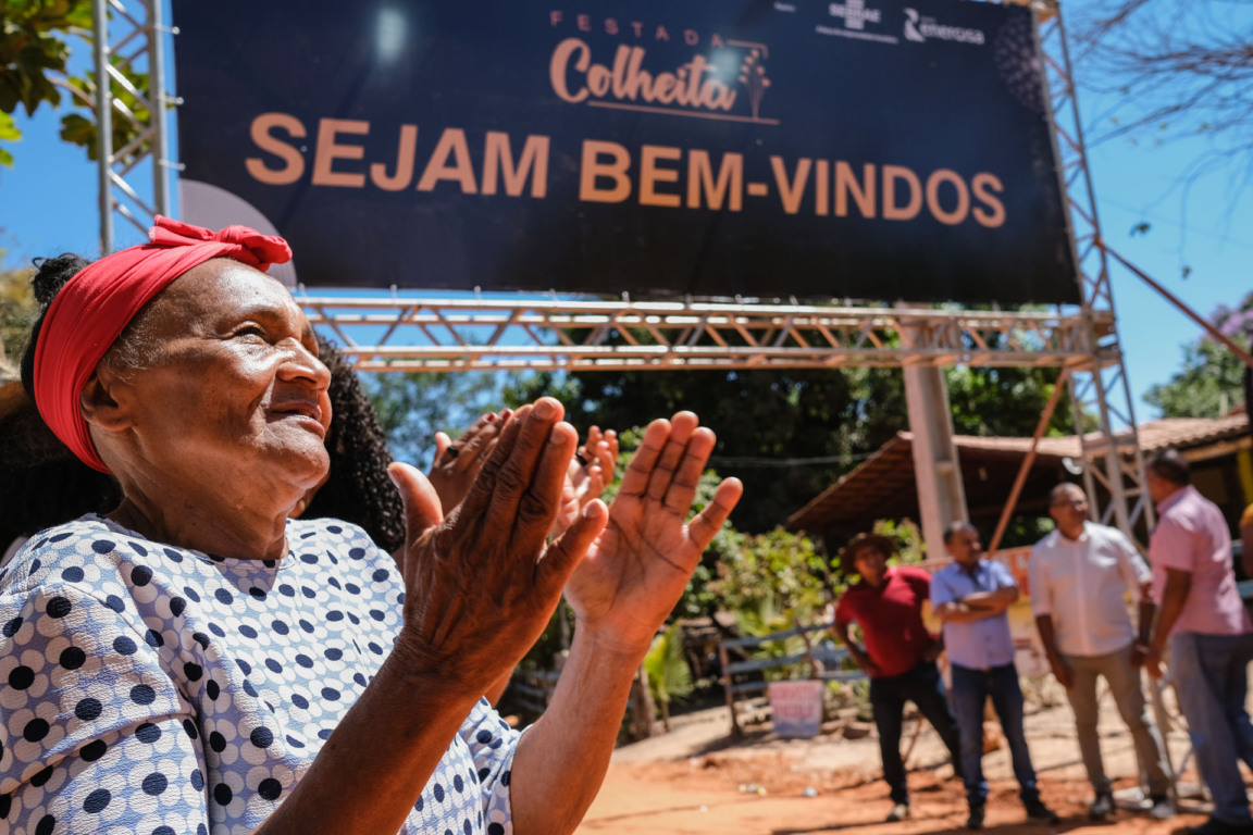 Comunidade Mumbuca celebra colheita do capim-dourado com programação no Jalapão Comunidade Mumbuca celebra colheita do capim-dourado com programação no Jalapão