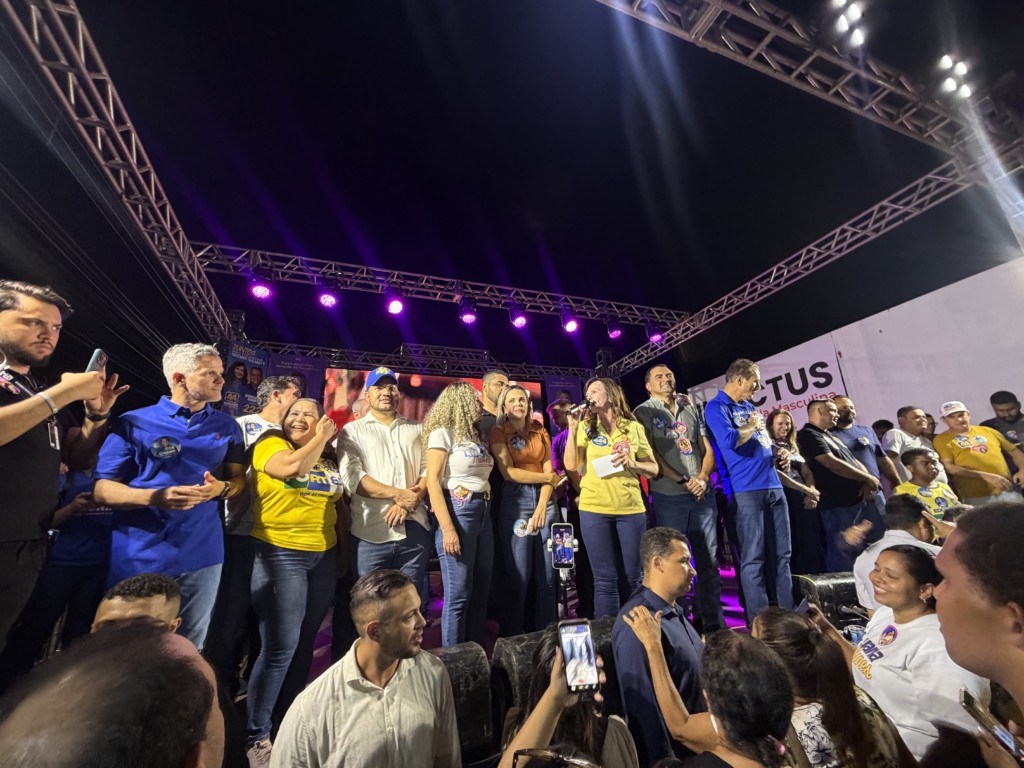 Dorinha faz compromisso em terminar HGG e sobe o tom: “Quem acha o caminho de Gurupi para pedir votos tem que ter vergonha na cara e destinar recursos” Dorinha faz compromisso em terminar HGG e sobe o tom: “Quem acha o caminho de Gurupi para pedir votos tem que ter vergonha na cara e destinar recursos”
