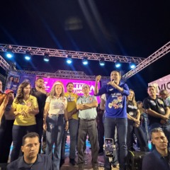 Em discurso no palanque em Gurupi, Gaguim faz compromissos e critica advers&aacute;rio ao Senado&nbsp;