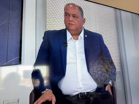 Na TV,  Eduardo Gomes destaca desempenho histórico no Congresso, defende suplente e pede confiança popular novamente: “Quero melhorar ainda mais no 2º mandato”