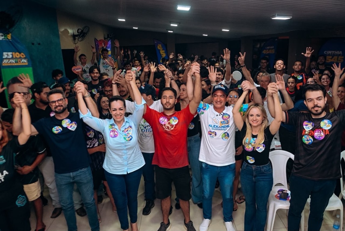 Alexandre Guimarães se reúne com atléticas universitárias e defende apoio e valorização das entidades estudantis Alexandre Guimarães se reúne com atléticas universitárias e defende apoio e valorização das entidades estudantis