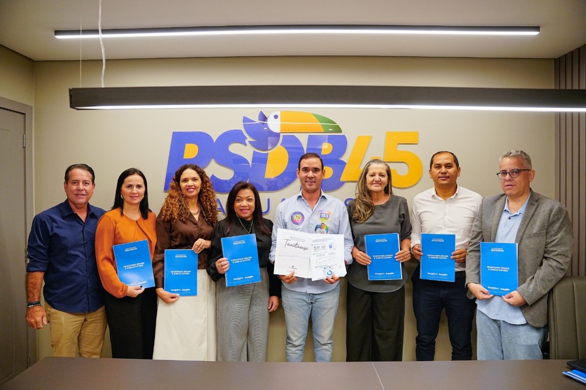 Vicentinho Júnior se reúne com empresários e Sistema S e propõe parceria para qualificação e desenvolvimento Vicentinho Júnior se reúne com empresários e Sistema S e propõe parceria para qualificação e desenvolvimento