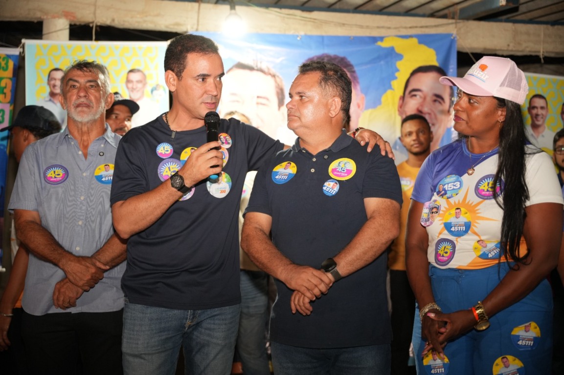 Vicentinho ouve moradores do Sonho Meu e assume compromisso com infraestrutura e serviços públicos Vicentinho ouve moradores do Sonho Meu e assume compromisso com infraestrutura e serviços públicos