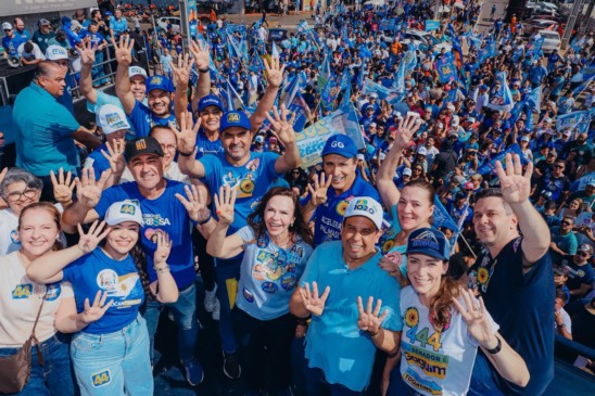 Coronel Barbosa reforça apoio a Dorinha em caminhada que reúne milhares em Taquaralto