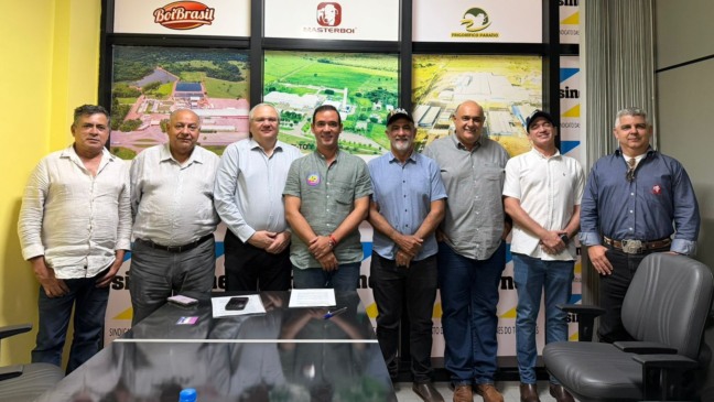 Vicentinho recebe demandas do Sindicarnes e defende ampliar industrialização no Tocantins