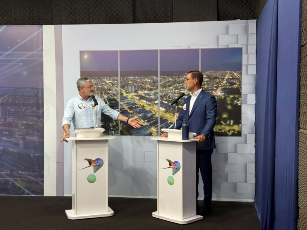 Ausências dominam considerações finais e Vicentinho faz acusações; Witer cobra compromisso com debates Ausências dominam considerações finais e Vicentinho faz acusações; Witer cobra compromisso com debates