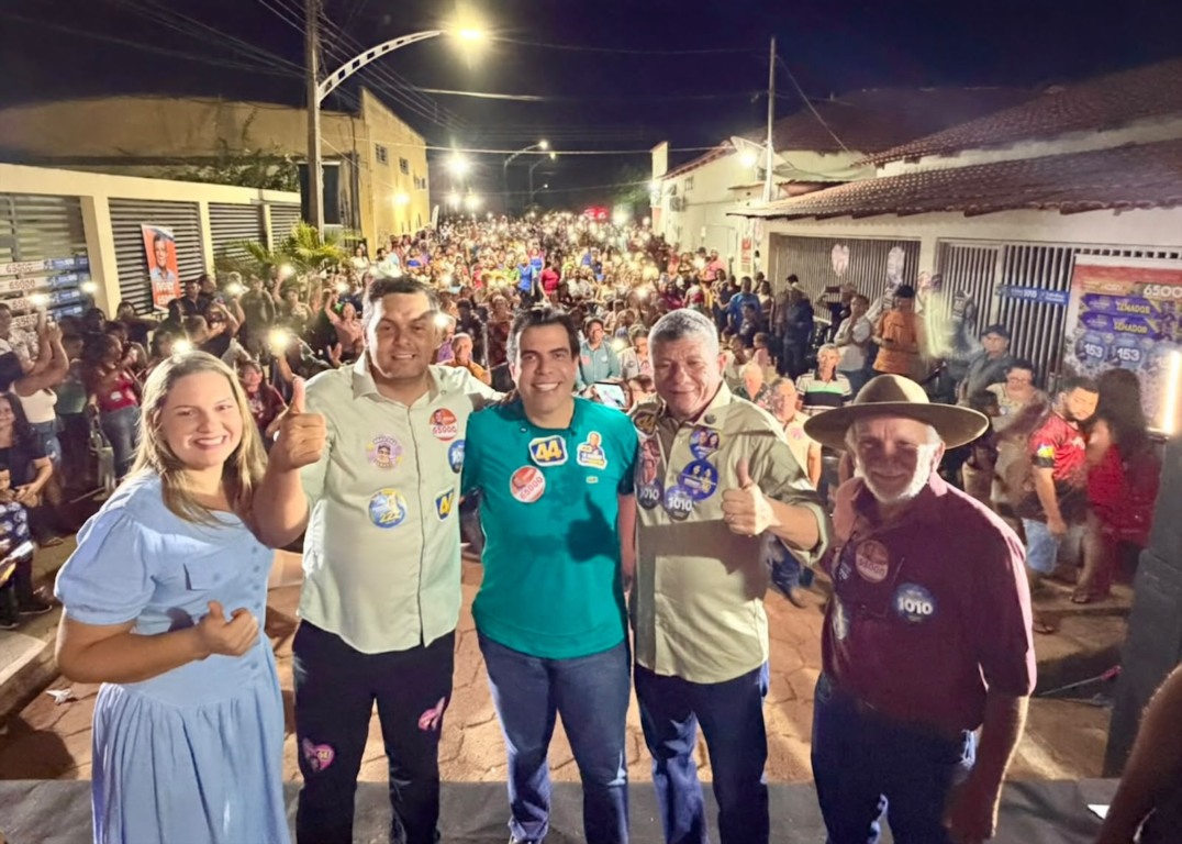 Em Recursolândia, Ricardo Ayres reúne centenas de apoiadores e reforça compromisso com a saúde pública Em Recursolândia, Ricardo Ayres reúne centenas de apoiadores e reforça compromisso com a saúde pública