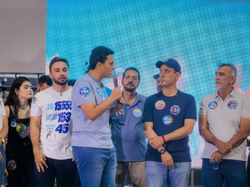 Ao lado de lideranças, Iratã Abreu dialoga com diferentes setores durante agendas em Palmas