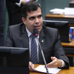 Ricardo Ayres