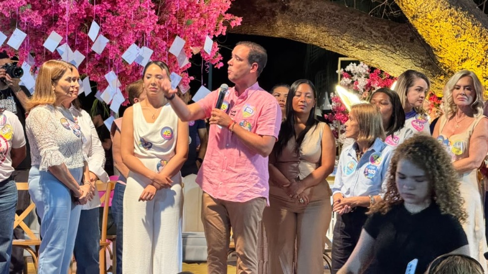 Vicentinho promete Estado “presente” para mulheres vítimas de violência e diz que não fará “guerra dos sexos” Vicentinho promete Estado “presente” para mulheres vítimas de violência e diz que não fará “guerra dos sexos”