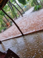 Temporal em Wanderl&acirc;ndia danificou parte da estrutura de uma escola &mdash; Foto: Reprodu&ccedil;&atilde;o/Aragua&iacute;na 24h
