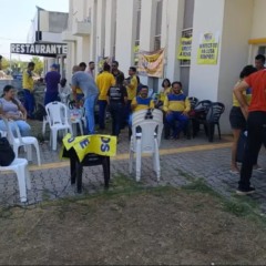 Mobiliza&ccedil;&atilde;o dos trabalhadores dos Correios no TO reinvindica preserva&ccedil;&atilde;o do plano de sa&uacute;de &mdash; Foto: Patr&iacute;cio Reis/g1 Tocantins