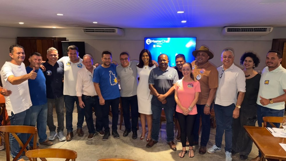 Marilon Barbosa reúne 14 vereadores na véspera da eleição da Mesa Diretora da Câmara e pode vencer disputa Marilon Barbosa reúne 14 vereadores na véspera da eleição da Mesa Diretora da Câmara e pode vencer disputa
