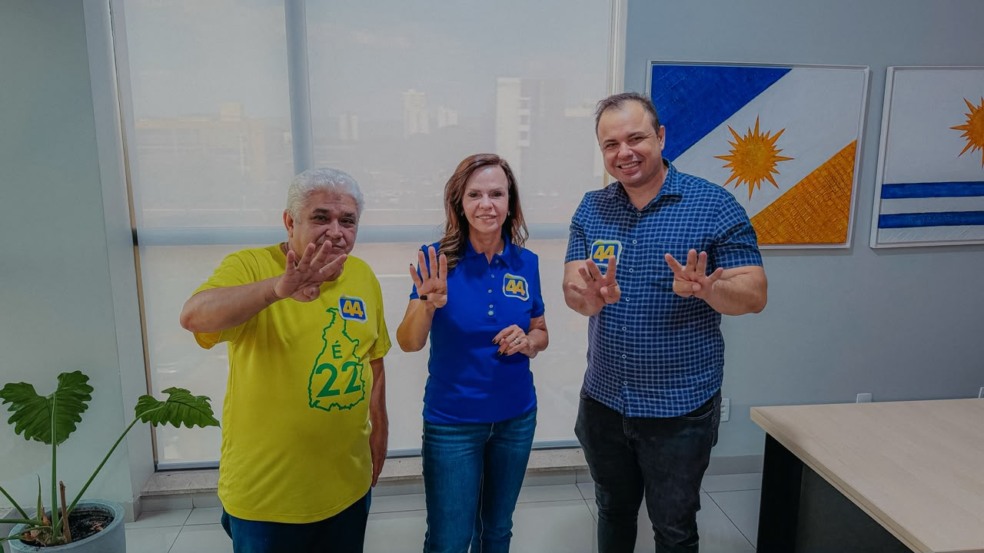 Professora Dorinha recebe apoio de lideranças evangélicas para o segundo turno no Tocantins Professora Dorinha recebe apoio de lideranças evangélicas para o segundo turno no Tocantins