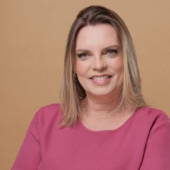 OPINI&Atilde;O: Mais mulheres na pol&iacute;tica: uma mudan&ccedil;a que come&ccedil;a pelo voto