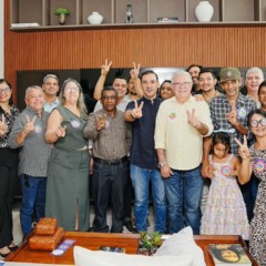 Irm&atilde;o de Laurez, prefeito de Duer&eacute; e comitiva tamb&eacute;m v&atilde;o para o palanque de Vicentinho