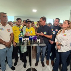 Eli Borges anuncia apoio a Vicentinho J&uacute;nior no 2&ordm; turno: &lsquo;N&atilde;o vim discutir o passado, vim discutir o amanh&atilde;&rsquo;