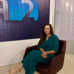 Na TV, Dorinha destaca seu alinhamento com a centro-direita, apoio a Fl&aacute;vio Bolsonaro e defende constru&ccedil;&atilde;o de creches
