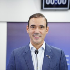 Em debate no SBT, Vicentinho apresenta propostas para sa&uacute;de, educa&ccedil;&atilde;o e infraestrutura no Tocantins