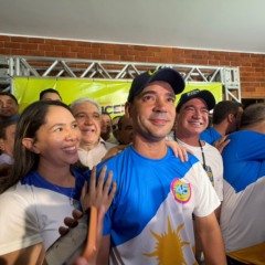 Vicentinho celebra vit&oacute;ria, agradece aliados, promete governo de paz e avalia: &ldquo;maior levante popular da hist&oacute;ria do Tocantins&rdquo;