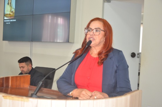 Vereadora Rozângela Mecenas é eleita presidente da Câmara de Porto Nacional