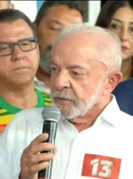 Lula vota em S&atilde;o Bernardo e diz ter se emocionado com mobiliza&ccedil;&atilde;o: &ldquo;Se eu ganhar, eu s&oacute; devo ao povo brasileiro&rdquo;
