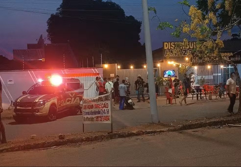 Homem foi morto a tiros em barbearia no setor Jardim Aureny lll — Foto: Reprodução/Tu Viu Palmas Homem foi morto a tiros em barbearia no setor Jardim Aureny lll — Foto: Reprodução/Tu Viu Palmas